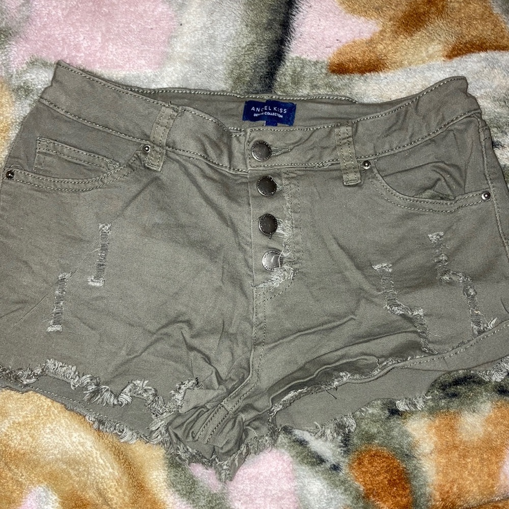 Worn once.